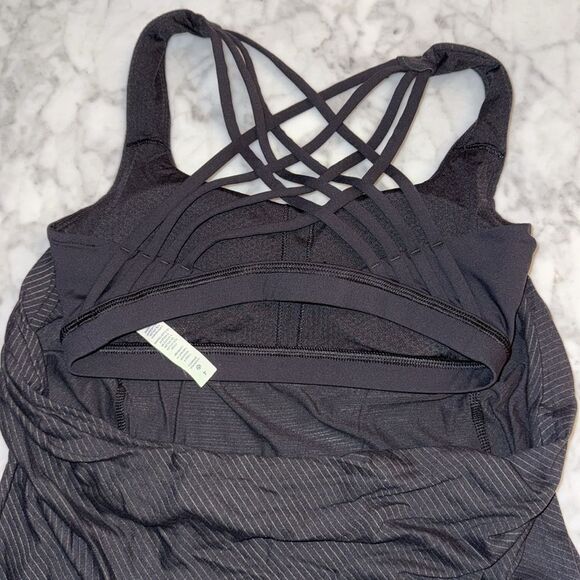 LULULEMON ATHLETICA FREE TO BE WILD BRA TANK 4 - Picture 5 of 7